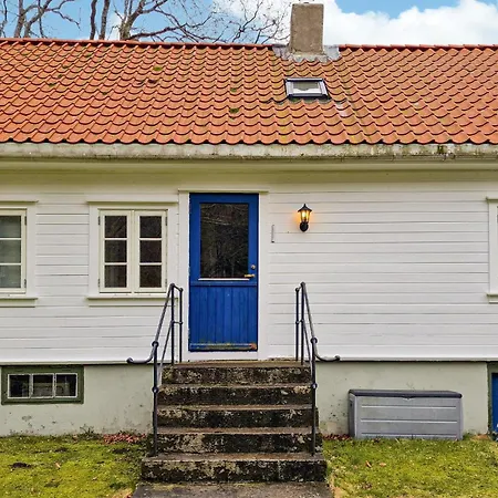 Holiday home 3 Bedroom Cozy In