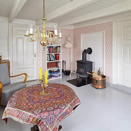 3 Bedroom Cozy In بيت للعطل